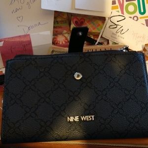 Nine West wristlet